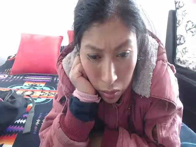 Live sex webcam photo for CHILENITAHOT #255406845