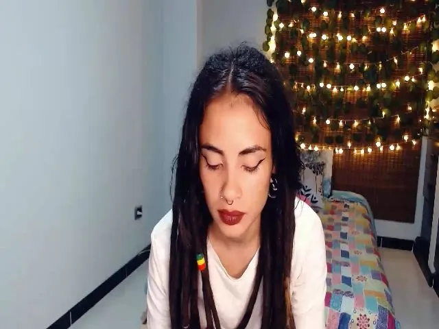 Live sex webcam photo for Luna__sparkly #264576198