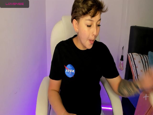 Live sex webcam photo for SalemJimenez #253690045