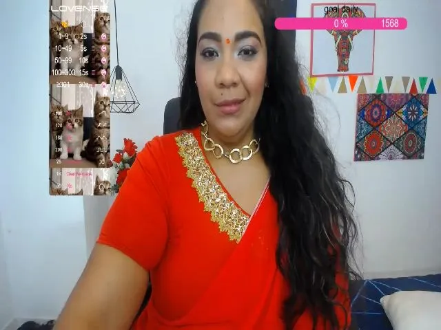 Live sex webcam photo for IndianMama #253156877