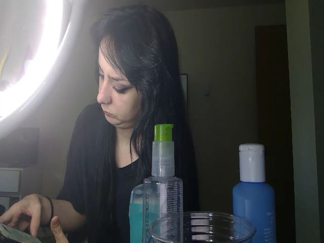 Live sex webcam photo for LilithLucid #261657464