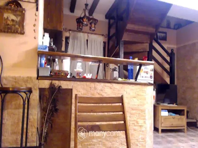 Live sex webcam photo for PinkLillyRose #262285570