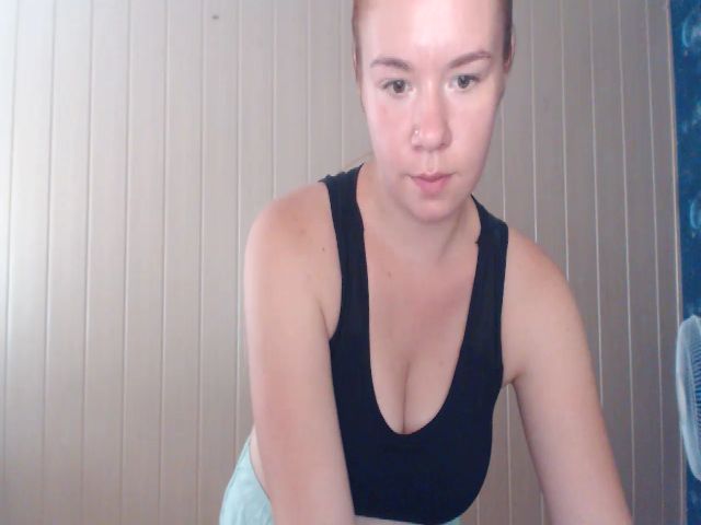 Live sex webcam photo for JiMiola #259859240