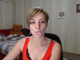Live sex webcam photo for EmilyWild18 #240655181