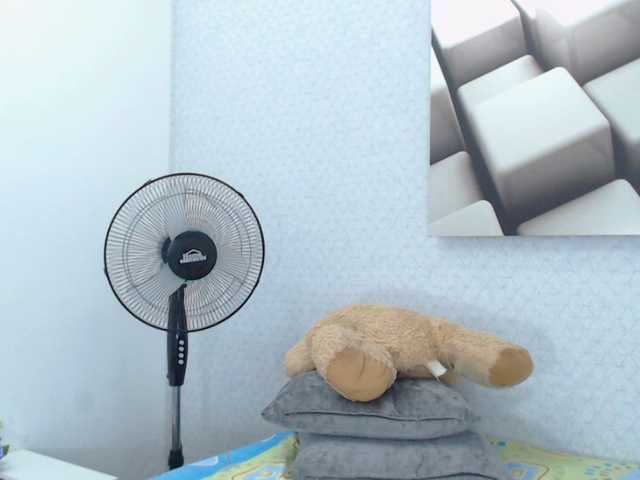 Live sex webcam photo for shariksweet #241258688