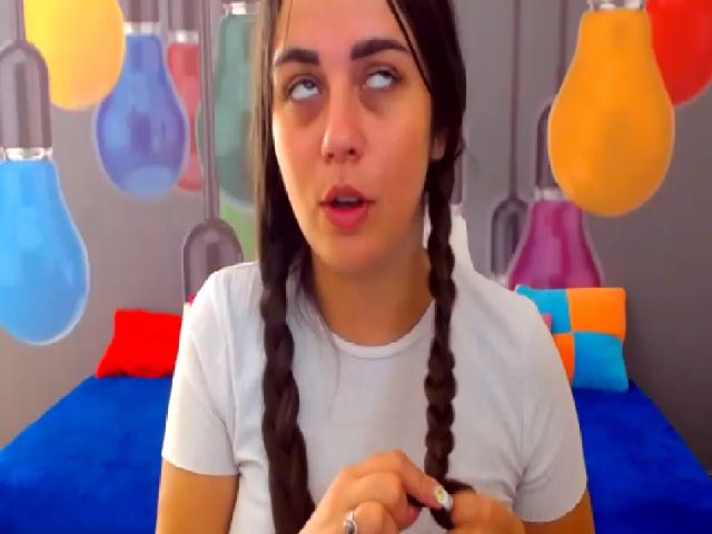 Live sex webcam photo for JordanFrank #264136567