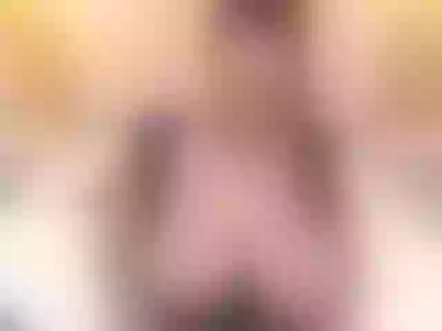 Live sex webcam photo for Leah-Miller #247922285