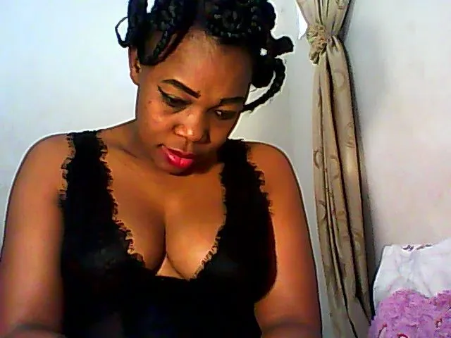 Live sex webcam photo for AfriPrincess #255256118