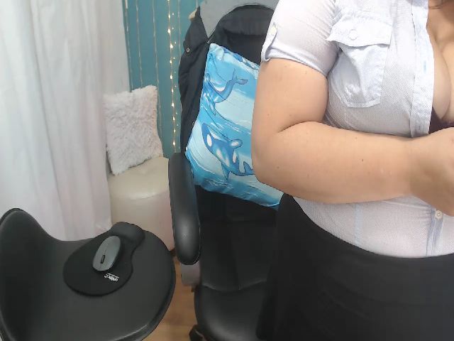 Live sex webcam photo for Anahi_moore #261663822