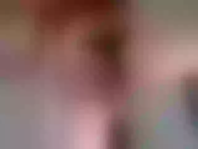 Live sex webcam photo for SexxyAylin #260589365