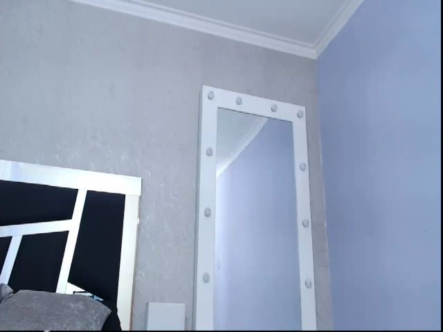 Live sex webcam photo for Pythonissa97 #260146321