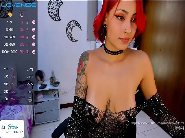 Live sex webcam photo for Quimmichell #253784198