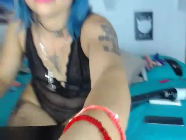 Live sex webcam photo for Lissyevans #264932500