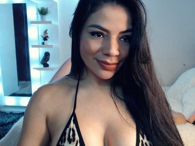 Live sex webcam photo for cristalb1 #241350337