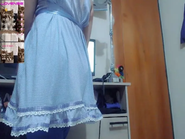 Live sex webcam photo for Meganhill_ #259528606