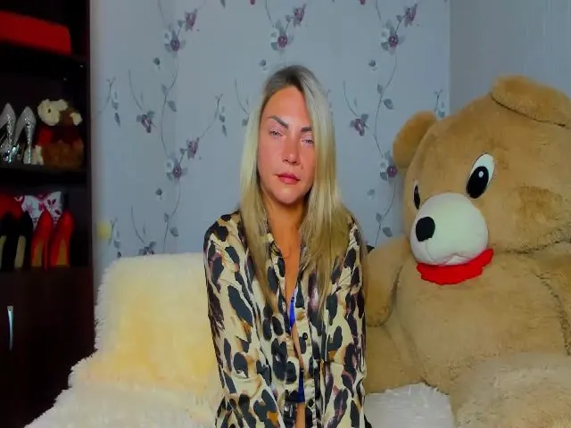 Live sex webcam photo for Alisa_Sims #259675769