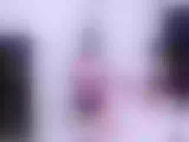 Live sex webcam photo for Helenetrix #264030397