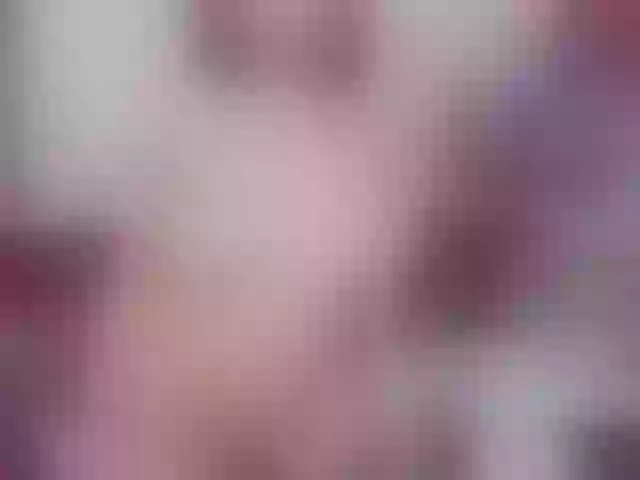 Live sex webcam photo for LolaCandy #254939909
