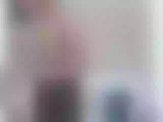 Live sex webcam photo for JulieDalton #258550790