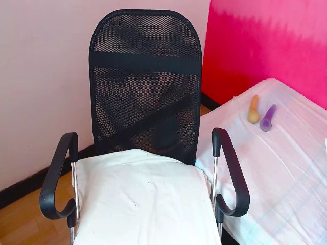 Live sex webcam photo for Juliia_sweet #260148663