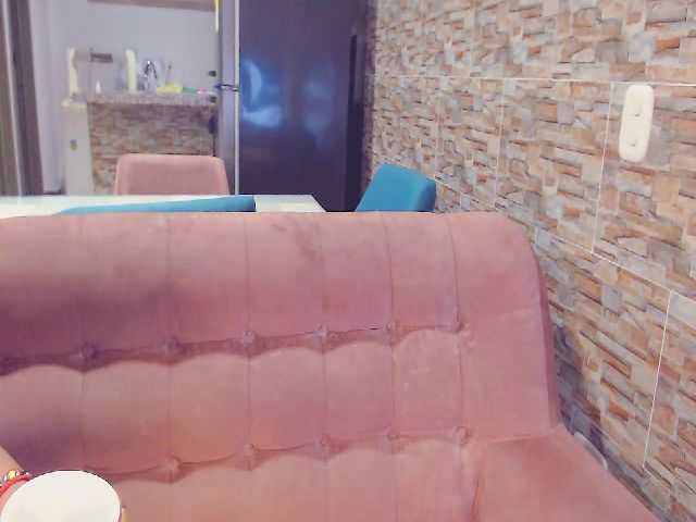 Live sex webcam photo for SalomeFrancoo #264035610