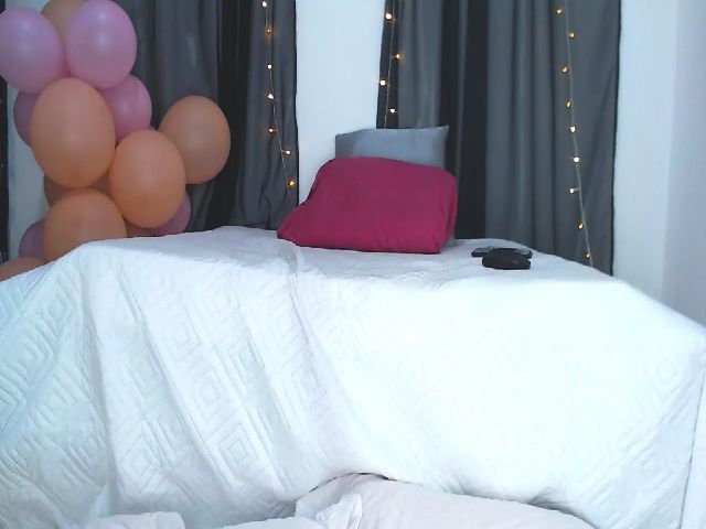 Live sex webcam photo for TrissaBenson #262294975