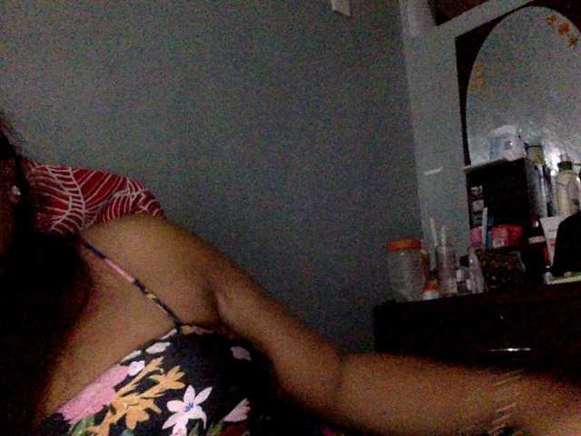 Live sex webcam photo for classygirl #248397273