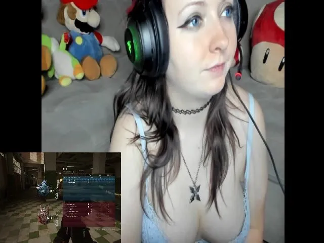 Live sex webcam photo for PrincessBluu #261033401