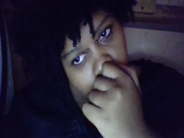 Live sex webcam photo for Plushbunny422 #261057940