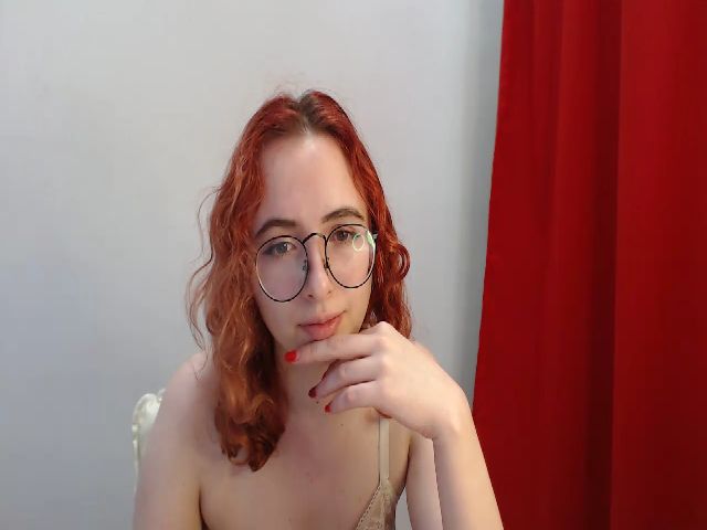 Live sex webcam photo for Mini_Diva #287886248