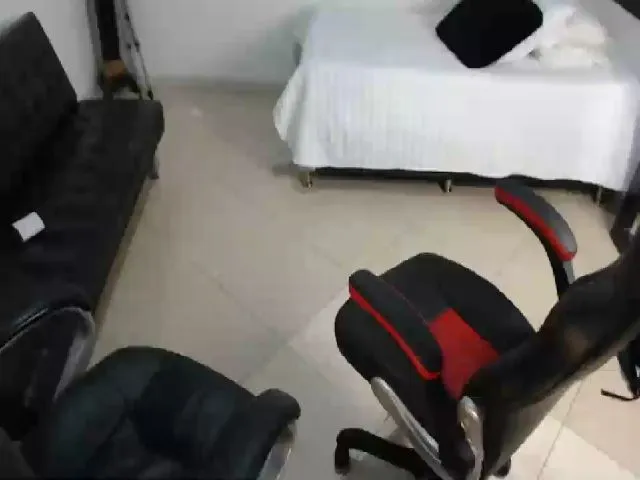 Live sex webcam photo for Thaunhty #252660901