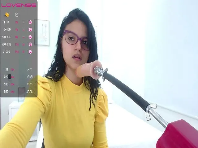 Live sex webcam photo for Lily_Evanx #265564468