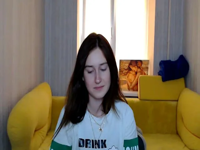 Live sex webcam photo for Honey_dream #260554278