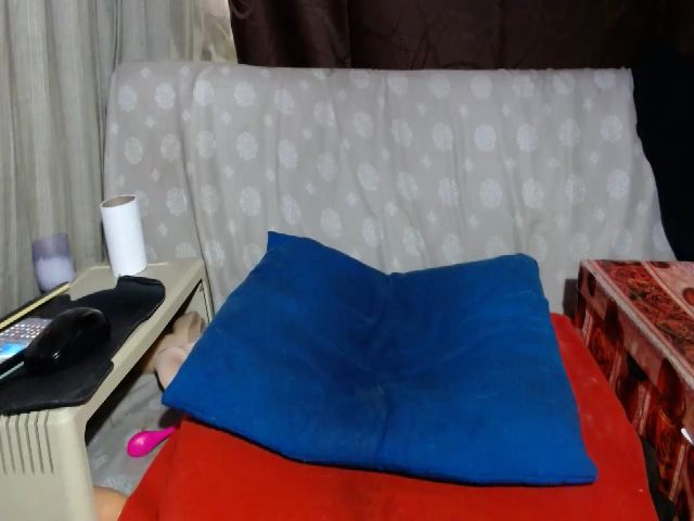 Live sex webcam photo for Carolinessex #263698559
