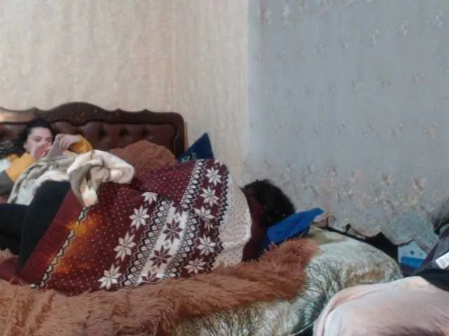 Live sex webcam photo for Katernia48 #241135166