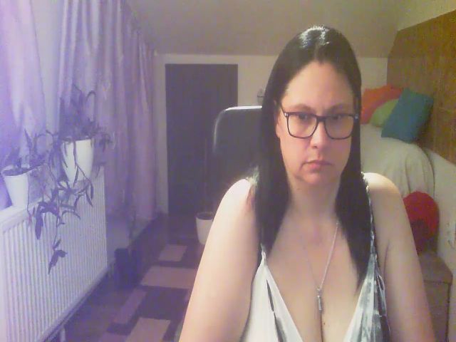 Live sex webcam photo for boosty4you #252613800