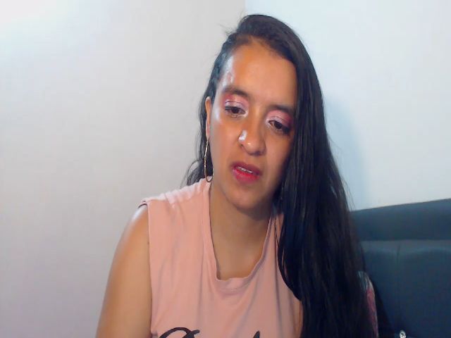 Live sex webcam photo for Ashley_hot91 #257334725