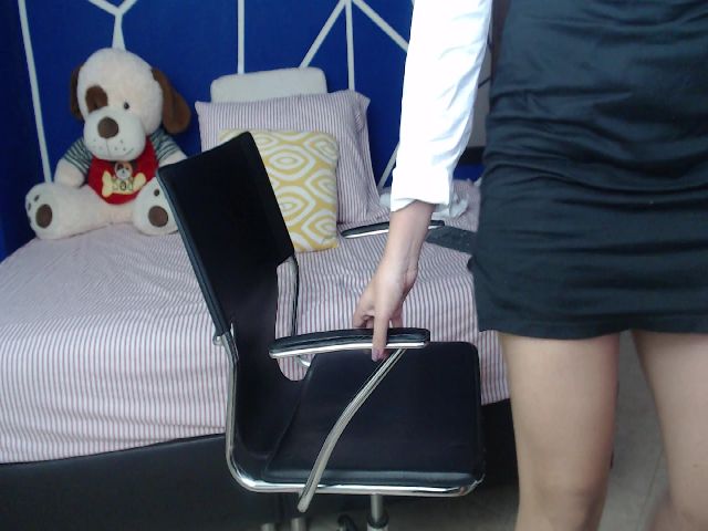 Live sex webcam photo for Angelin_cute #256437292