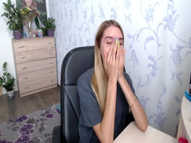 Live sex webcam photo for Springibabby #262633093