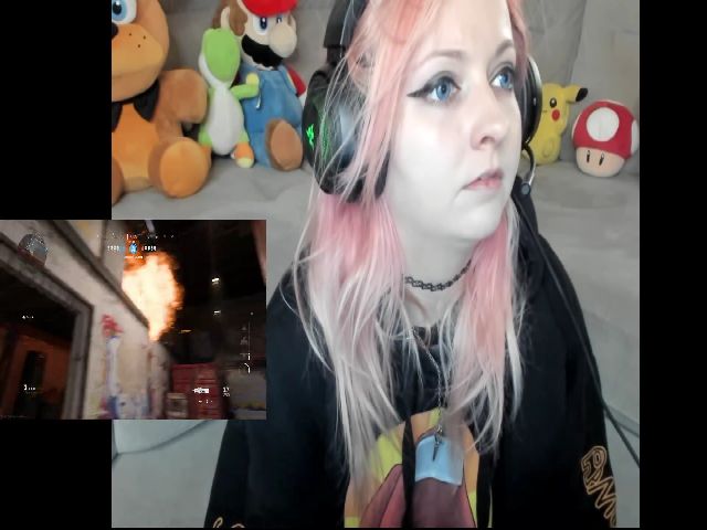 Live sex webcam photo for PrincessBluu #252865351