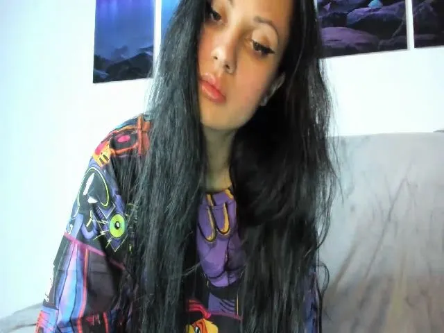 Live sex webcam photo for Mileena_MK #256500011