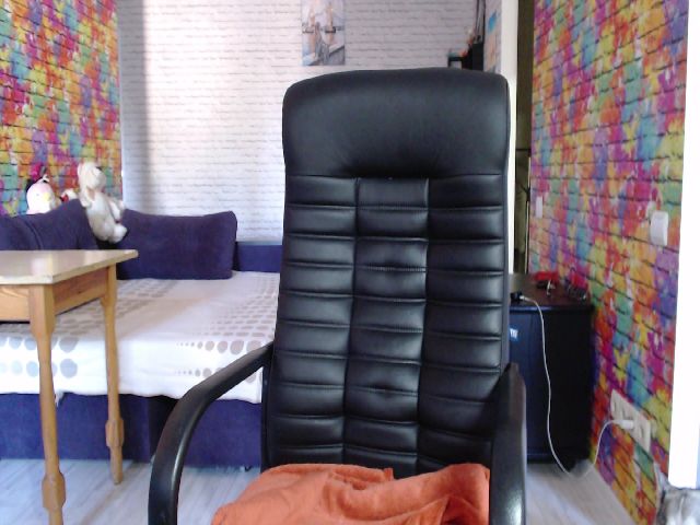 Live sex webcam photo for Kelly_Winter_ #256956407