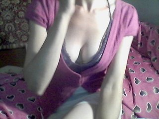 Live sex webcam photo for LorraineOSun #240579857