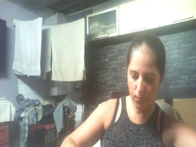 Live sex webcam photo for MGabrielle #263016591