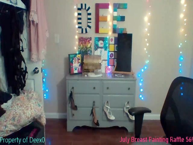 Live sex webcam photo for DeeX0 #256124341