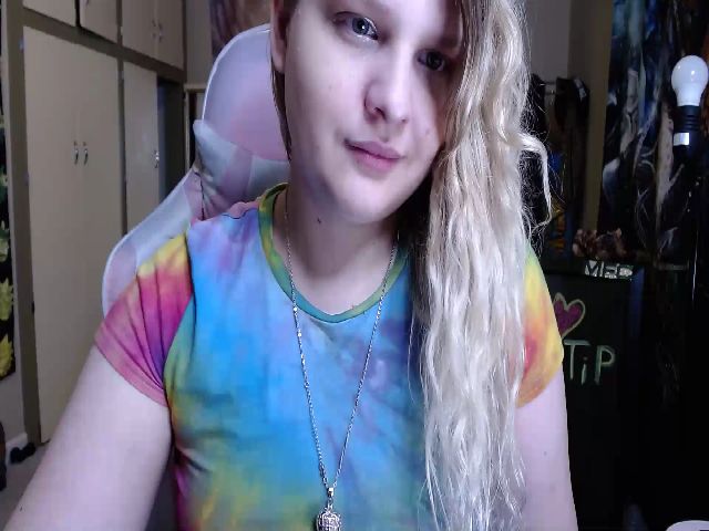 Live sex webcam photo for emilyhaze #255015302