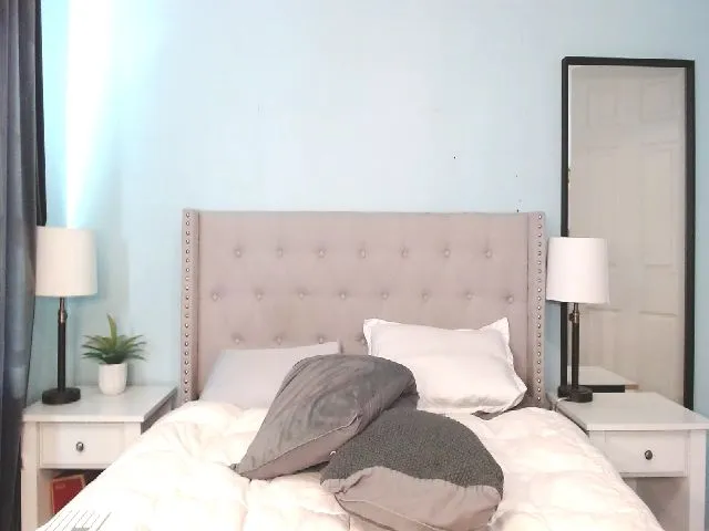 Live sex webcam photo for PrincessAmy_ #258858187