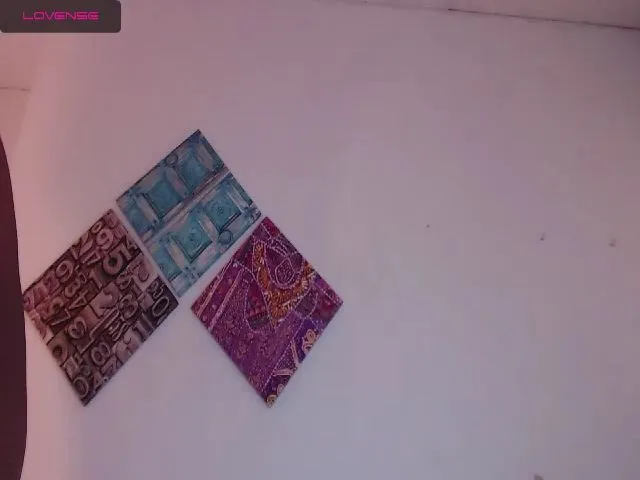 Live sex webcam photo for Spicysweet96 #255682056