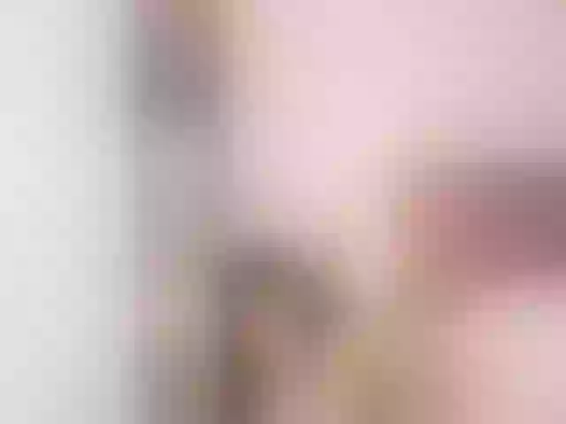 Live sex webcam photo for TerezaDean #253407444