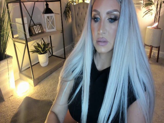 Live sex webcam photo for Babydollboss_ #254359051